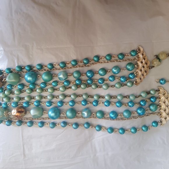 SALE   Vintage 5 Strand necklace - Picture 4 of 13